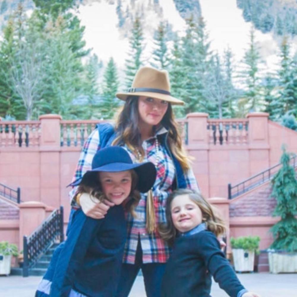 Meet your Posher, Rae